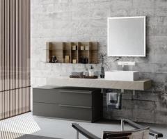 Salle de Bains Moderne avec Vasque rectangle et Éléments mural en métal mat et surfaces en bois - 2