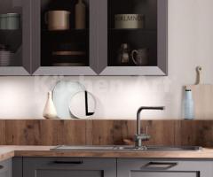 Cuisine en L en bois et gris : L'Alliance Élégante du Style Rustique et Moderne - 2