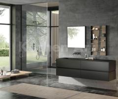 Salle de bains italienne naturelle – Design épuré minérale et vasque suspendu - 4